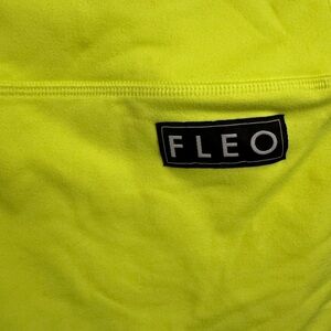 Fleo Yellow Athletic Shorts Sleek Design Lightweight Fabric